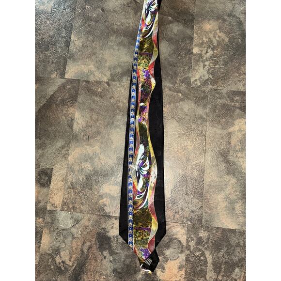 Bachrach Black White Blue Gold Tie 100% Silk Tie Italy Patterned 59” x‎ 4” - Picture 1 of 4